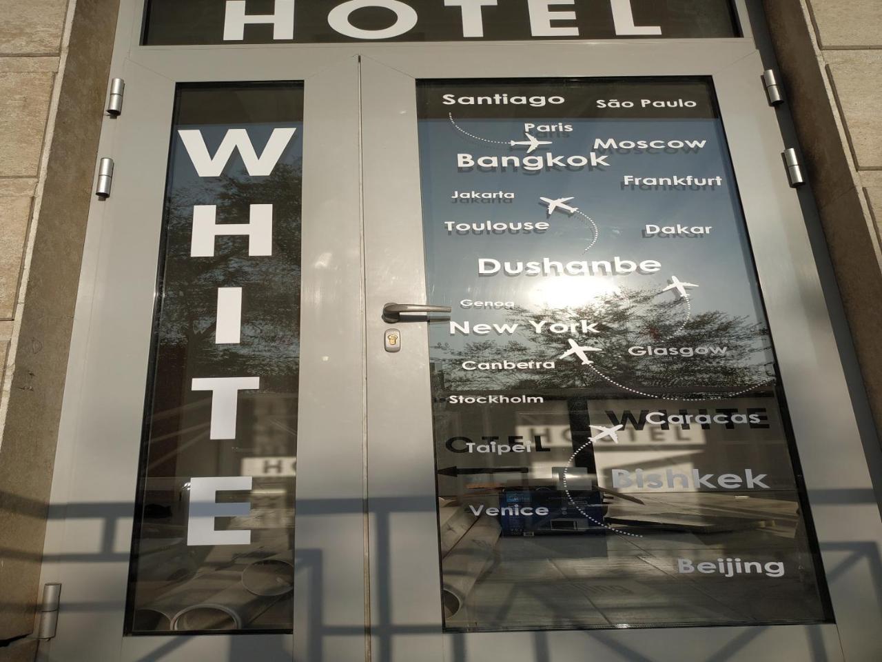 White Hotel & Hostel Bishkek Exterior foto